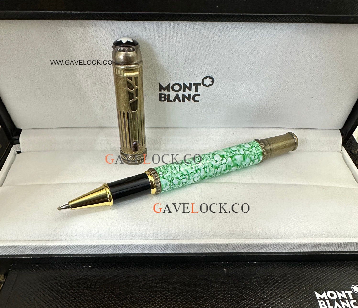AAA Copy Antique Montblanc Special Edition Rollerball Green